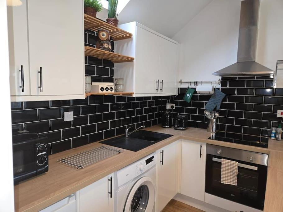 Holiday home The Mews, Whetstone *