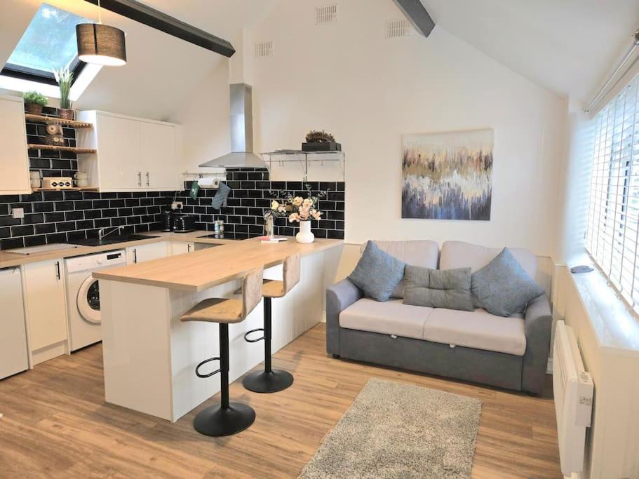 The Mews, Whetstone Holiday home Leicester